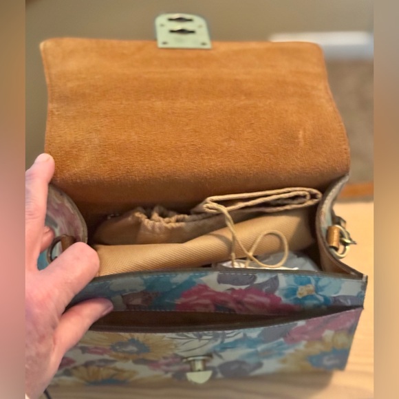 Patricia Nash “First Bloom” Floral Leather Satchel NWT - Picture 8 of 12